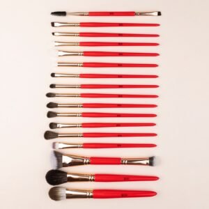 Makiažo teptukų rinkinys MASI ICONIC RED (dėl užsakymo kreiptis el. P. Info@masi-beauty.com)
